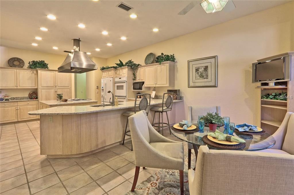 13750 77TH AVENUE, SEMINOLE, Florida 33776, 4 Bedrooms Bedrooms, 3 Rooms Rooms,3 BathroomsBathrooms,Residential,For sale,77TH,U7837615