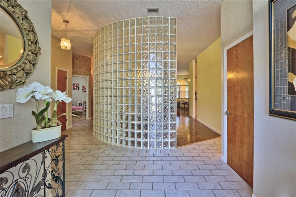 13750 77TH AVENUE, SEMINOLE, Florida 33776, 4 Bedrooms Bedrooms, 3 Rooms Rooms,3 BathroomsBathrooms,Residential,For sale,77TH,U7837615