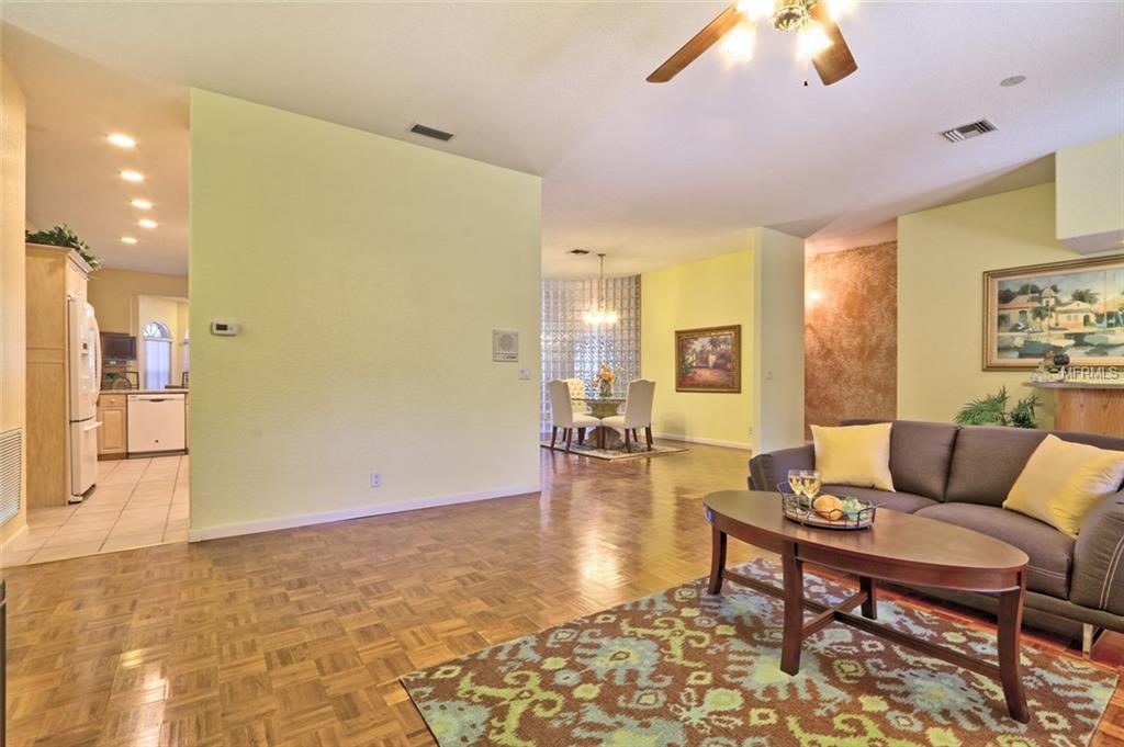 13750 77TH AVENUE, SEMINOLE, Florida 33776, 4 Bedrooms Bedrooms, 3 Rooms Rooms,3 BathroomsBathrooms,Residential,For sale,77TH,U7837615