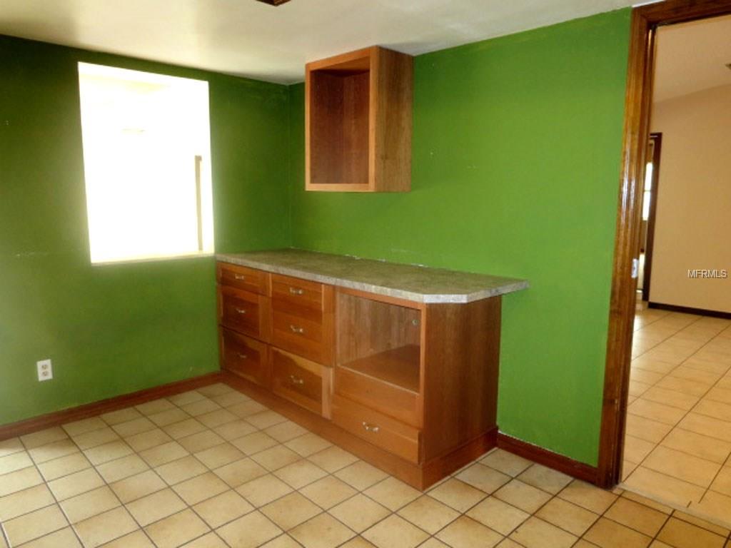 10301 LEHMAN ROAD, ORLANDO, Florida 32825, 3 Bedrooms Bedrooms, 8 Rooms Rooms,2 BathroomsBathrooms,Residential,For sale,LEHMAN,O5556144