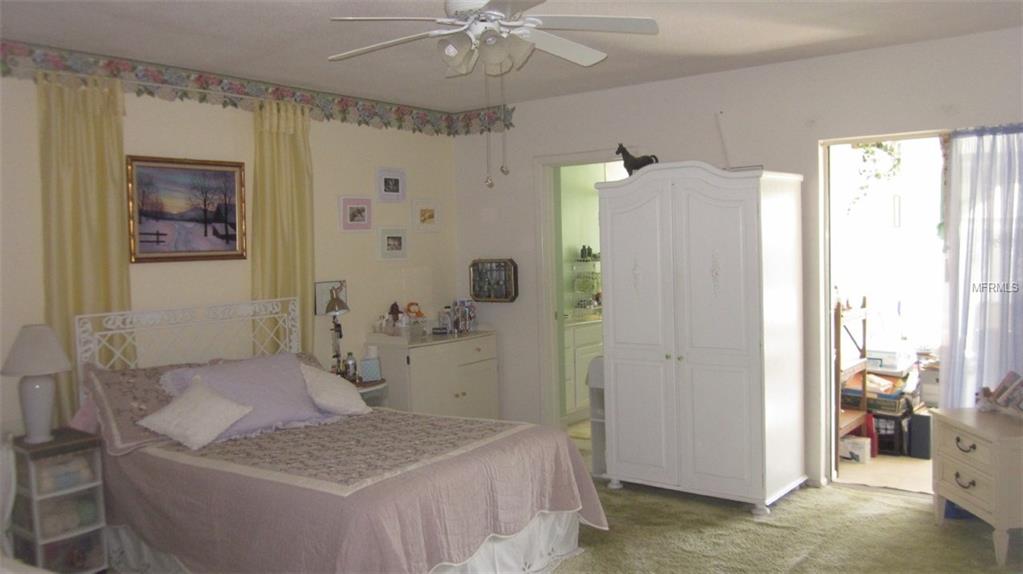 2071 AUSTRALIA WAY W, CLEARWATER, Florida 33763, 2 Bedrooms Bedrooms, 5 Rooms Rooms,2 BathroomsBathrooms,Residential,For sale,AUSTRALIA,U7845777
