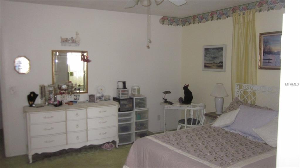 2071 AUSTRALIA WAY W, CLEARWATER, Florida 33763, 2 Bedrooms Bedrooms, 5 Rooms Rooms,2 BathroomsBathrooms,Residential,For sale,AUSTRALIA,U7845777