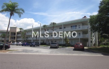 2071 AUSTRALIA WAY W, CLEARWATER, Florida 33763, 2 Bedrooms Bedrooms, 5 Rooms Rooms,2 BathroomsBathrooms,Residential,For sale,AUSTRALIA,U7845777