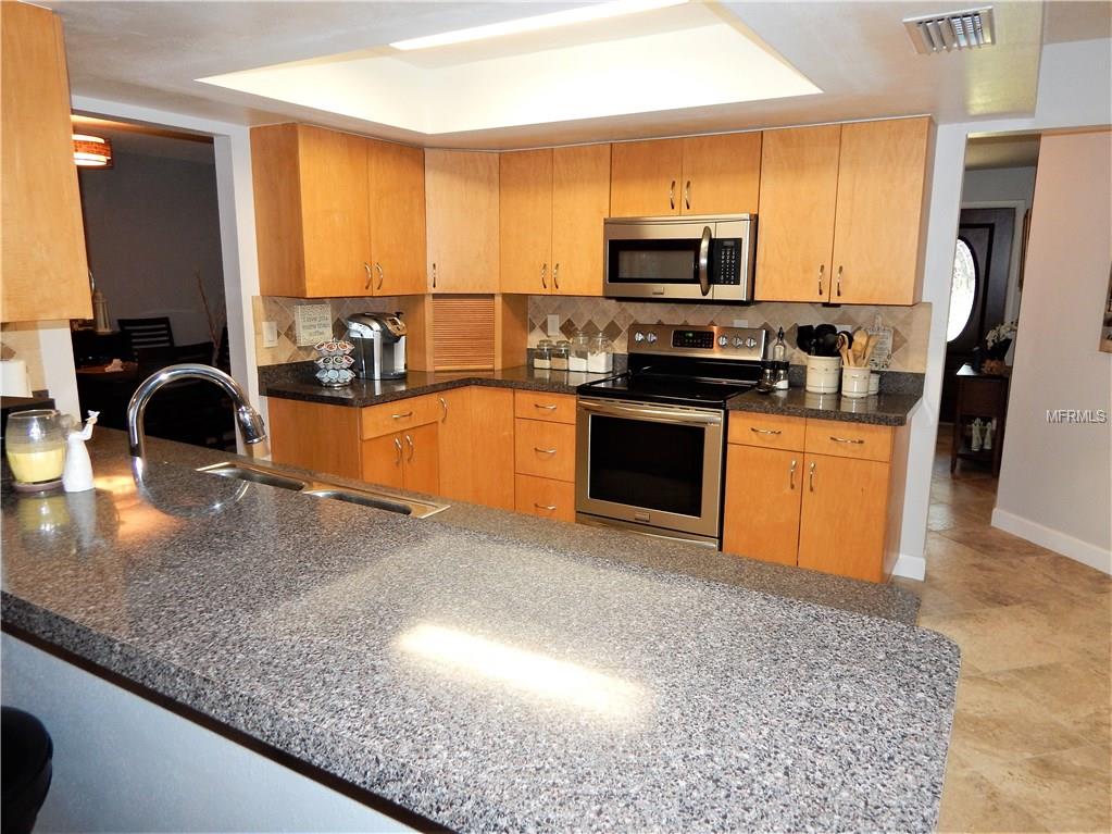 455 LAKEVIEW DRIVE, PALM HARBOR, Florida 34683, 4 Bedrooms Bedrooms, 9 Rooms Rooms,2 BathroomsBathrooms,Residential,For sale,LAKEVIEW,U7846141