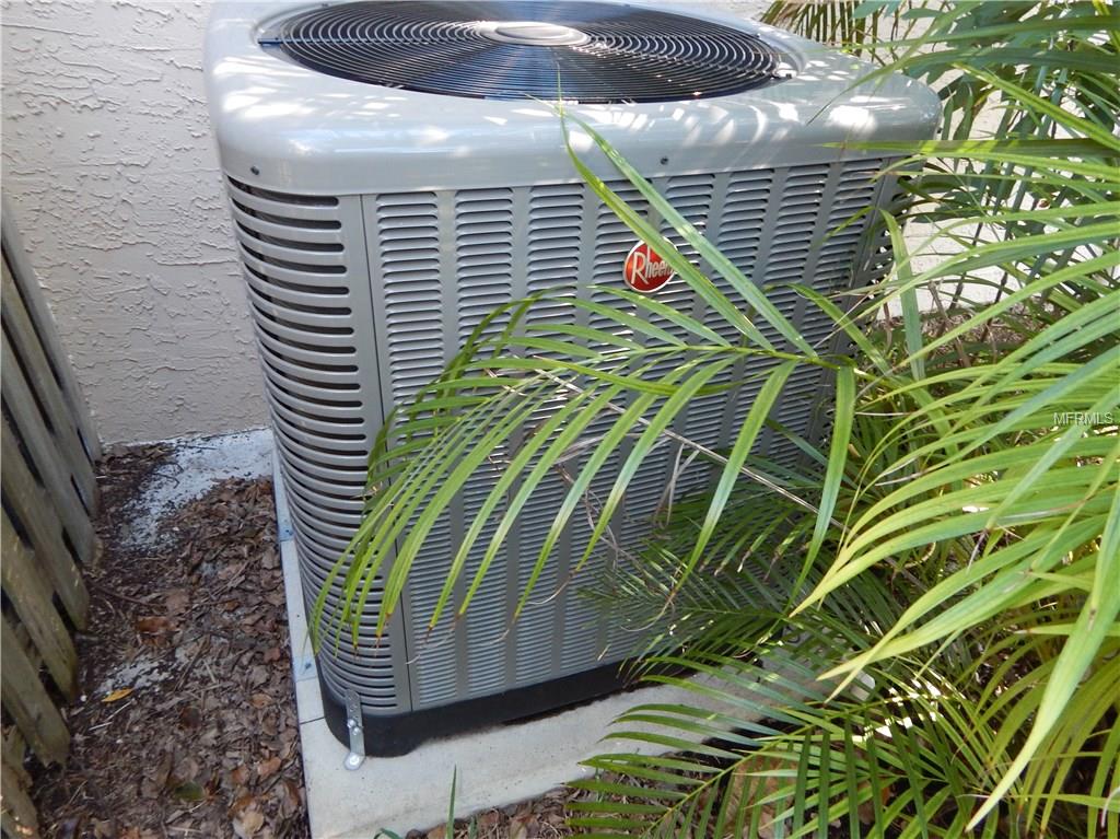 455 LAKEVIEW DRIVE, PALM HARBOR, Florida 34683, 4 Bedrooms Bedrooms, 9 Rooms Rooms,2 BathroomsBathrooms,Residential,For sale,LAKEVIEW,U7846141