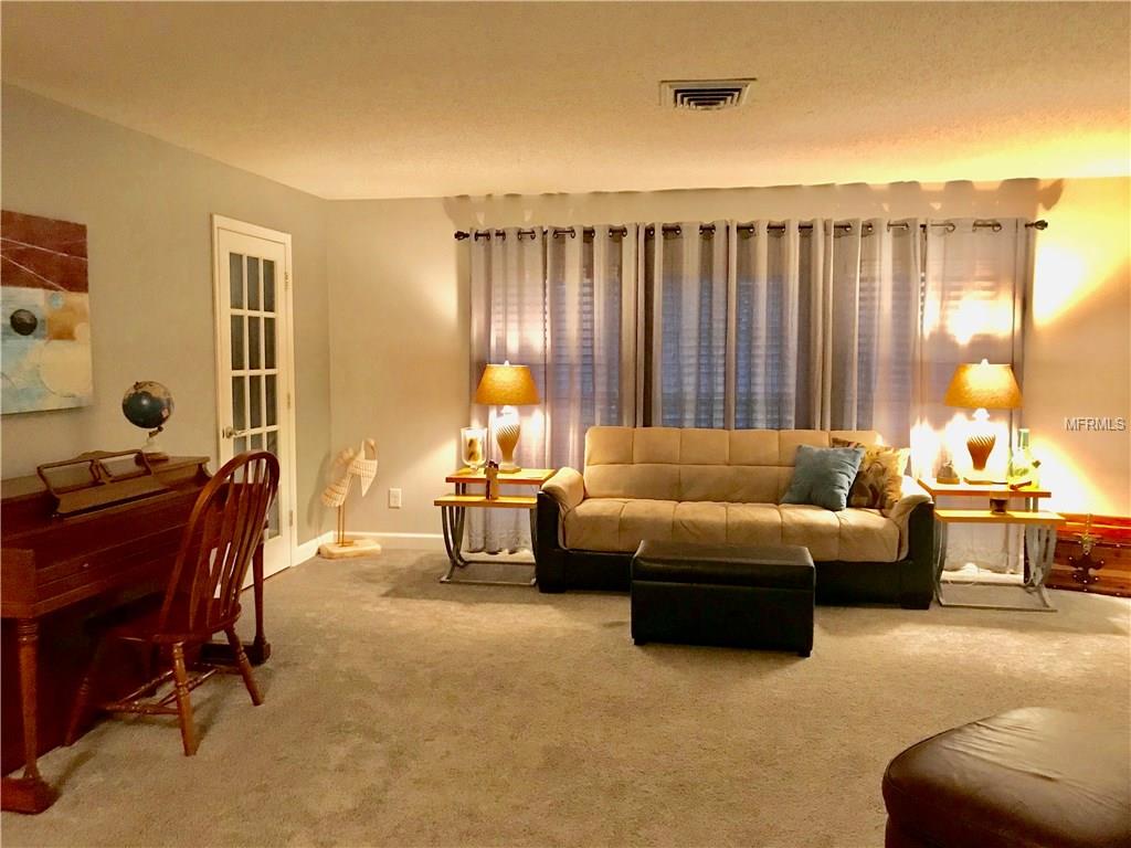 455 LAKEVIEW DRIVE, PALM HARBOR, Florida 34683, 4 Bedrooms Bedrooms, 9 Rooms Rooms,2 BathroomsBathrooms,Residential,For sale,LAKEVIEW,U7846141