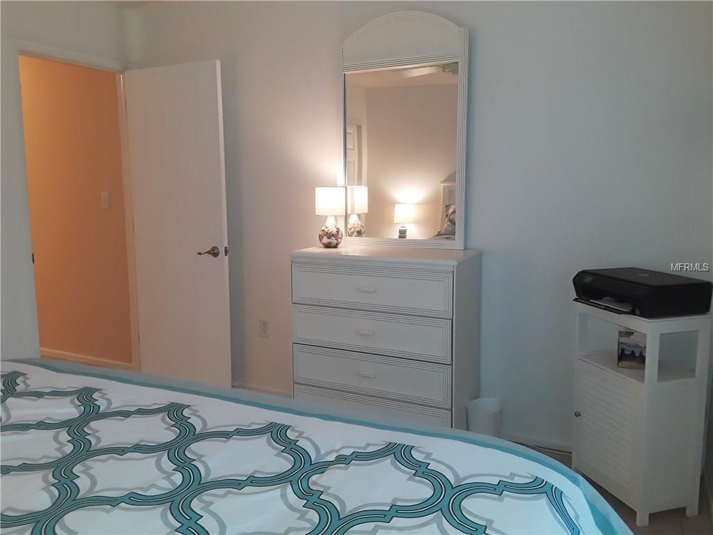 8150 BRADDOCK CIRCLE, PORT RICHEY, Florida 34668, 2 Bedrooms Bedrooms, 4 Rooms Rooms,2 BathroomsBathrooms,Residential,For sale,BRADDOCK,W7637677