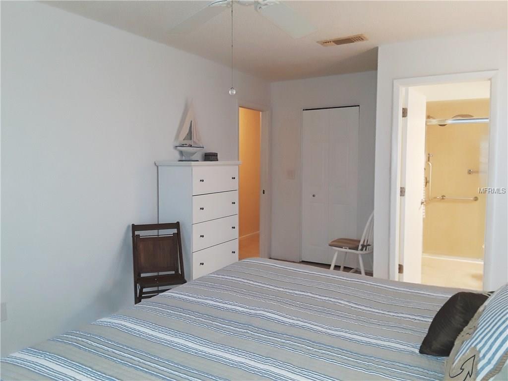 8150 BRADDOCK CIRCLE, PORT RICHEY, Florida 34668, 2 Bedrooms Bedrooms, 4 Rooms Rooms,2 BathroomsBathrooms,Residential,For sale,BRADDOCK,W7637677