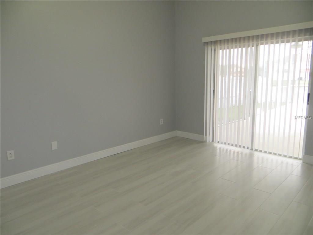 4735 BALSAM DRIVE, LAND O LAKES, Florida 34639, 4 Bedrooms Bedrooms, 8 Rooms Rooms,3 BathroomsBathrooms,Residential,For sale,BALSAM,T2928048