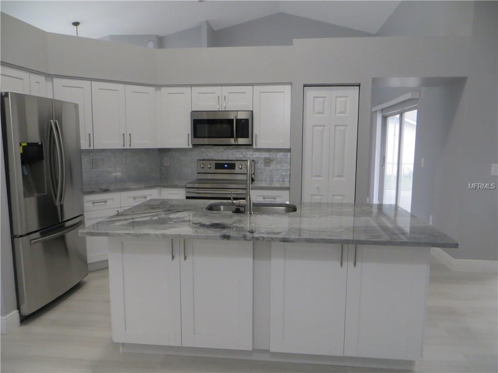 4735 BALSAM DRIVE, LAND O LAKES, Florida 34639, 4 Bedrooms Bedrooms, 8 Rooms Rooms,3 BathroomsBathrooms,Residential,For sale,BALSAM,T2928048