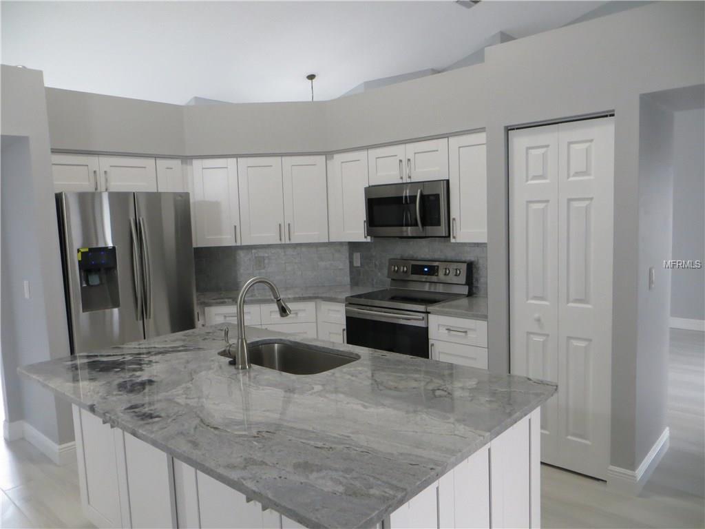 4735 BALSAM DRIVE, LAND O LAKES, Florida 34639, 4 Bedrooms Bedrooms, 8 Rooms Rooms,3 BathroomsBathrooms,Residential,For sale,BALSAM,T2928048