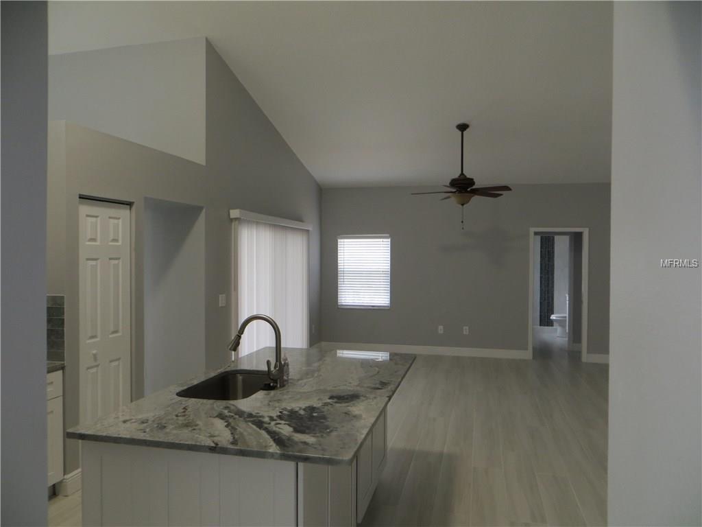 4735 BALSAM DRIVE, LAND O LAKES, Florida 34639, 4 Bedrooms Bedrooms, 8 Rooms Rooms,3 BathroomsBathrooms,Residential,For sale,BALSAM,T2928048