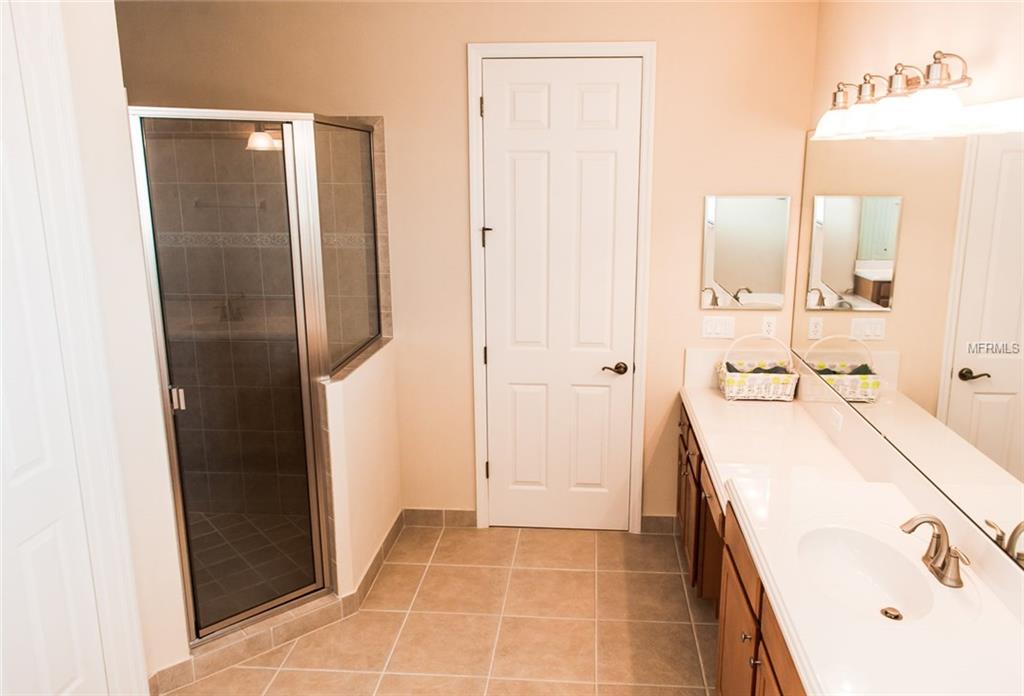 2810 SCENIC LANE, KISSIMMEE, Florida 34744, 5 Bedrooms Bedrooms, 9 Rooms Rooms,3 BathroomsBathrooms,Residential,For sale,SCENIC,O5561836