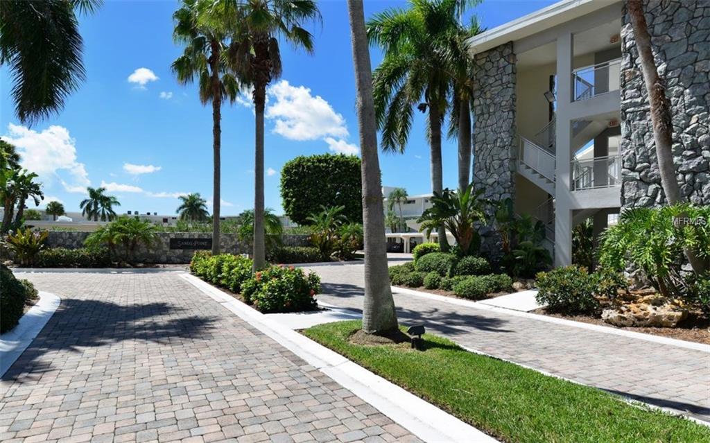 100 SANDS POINT ROAD, LONGBOAT KEY, Florida 34228, 2 Bedrooms Bedrooms, 5 Rooms Rooms,2 BathroomsBathrooms,Residential,For sale,SANDS POINT,A4165105