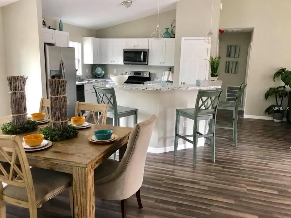 2595 DAHLIA ROAD, DELAND, Florida 32724, 3 Bedrooms Bedrooms, 3 Rooms Rooms,2 BathroomsBathrooms,Residential,For sale,DAHLIA,V4719020