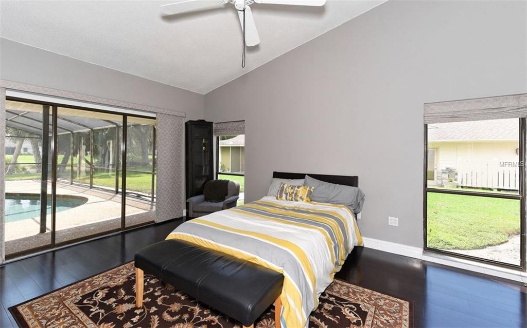 3716 TORREY PINES BOULEVARD, SARASOTA, Florida 34238, 4 Bedrooms Bedrooms, 8 Rooms Rooms,2 BathroomsBathrooms,Residential,For sale,TORREY PINES,A4197077