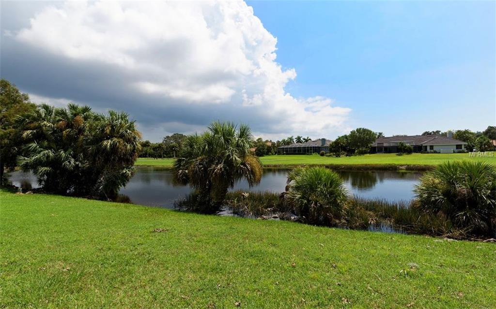 3716 TORREY PINES BOULEVARD, SARASOTA, Florida 34238, 4 Bedrooms Bedrooms, 8 Rooms Rooms,2 BathroomsBathrooms,Residential,For sale,TORREY PINES,A4197077