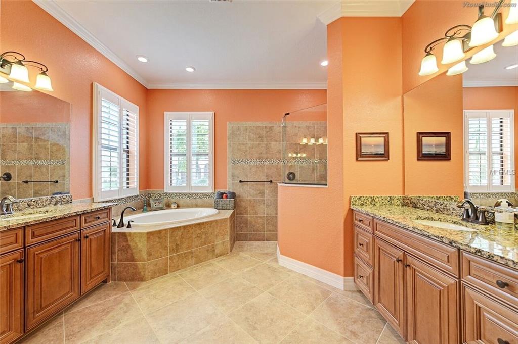 20115 UFFIZI COURT, VENICE, Florida 34293, 4 Bedrooms Bedrooms, 8 Rooms Rooms,3 BathroomsBathrooms,Residential,For sale,UFFIZI,N5914945