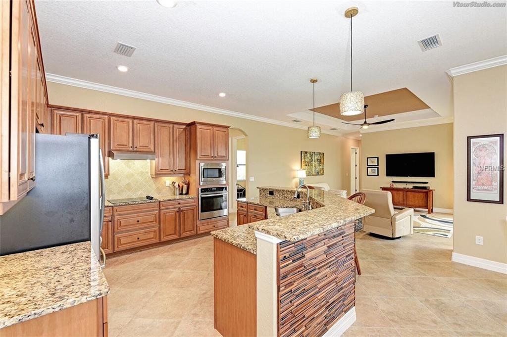 20115 UFFIZI COURT, VENICE, Florida 34293, 4 Bedrooms Bedrooms, 8 Rooms Rooms,3 BathroomsBathrooms,Residential,For sale,UFFIZI,N5914945