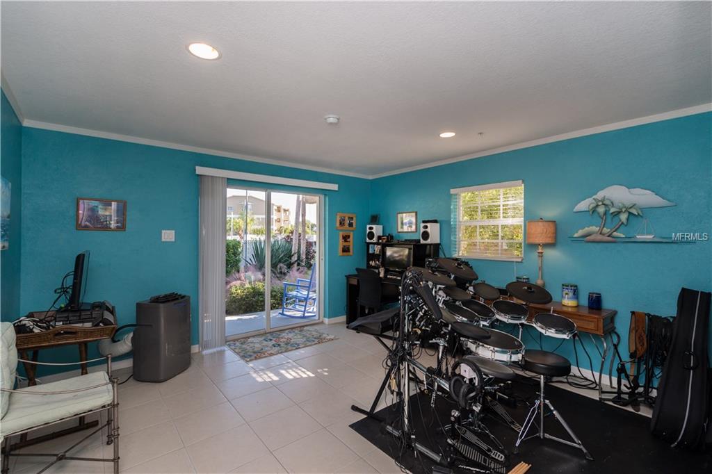 1950 OREGON TRAIL, ENGLEWOOD, Florida 34224, 3 Bedrooms Bedrooms, 6 Rooms Rooms,2 BathroomsBathrooms,Residential,For sale,OREGON,D5921582