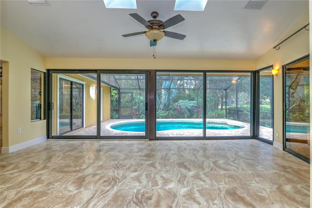 4538 TRAILS DRIVE, SARASOTA, Florida 34232, 3 Bedrooms Bedrooms, 9 Rooms Rooms,3 BathroomsBathrooms,Residential,For sale,TRAILS,A4205471