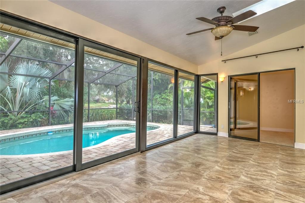 4538 TRAILS DRIVE, SARASOTA, Florida 34232, 3 Bedrooms Bedrooms, 9 Rooms Rooms,3 BathroomsBathrooms,Residential,For sale,TRAILS,A4205471
