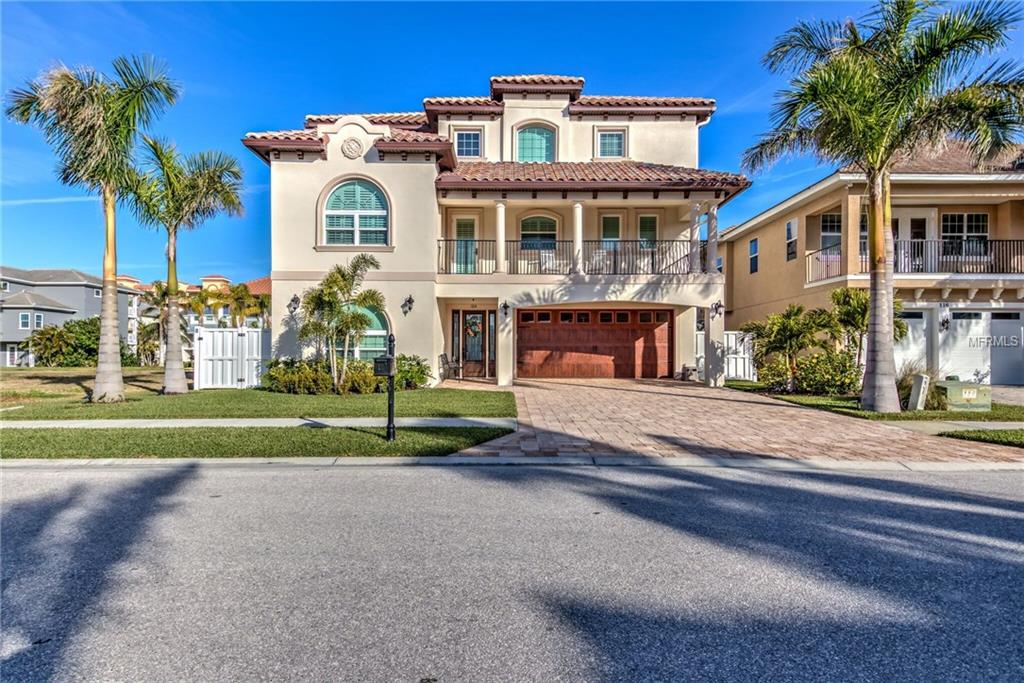 17822a LEE AVENUE, REDINGTON SHORES, Florida 33708, 4 Bedrooms Bedrooms, 3 Rooms Rooms,3 BathroomsBathrooms,Residential,For sale,LEE,U7846143