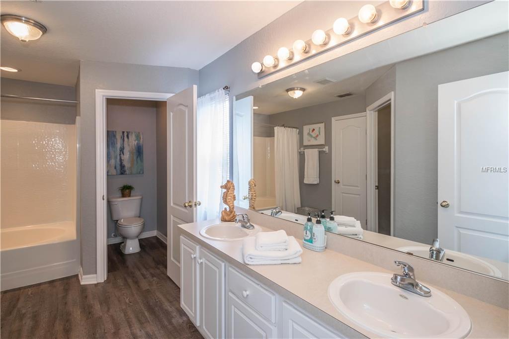 492 TERRANOVA STREET, WINTER HAVEN, Florida 33884, 4 Bedrooms Bedrooms, 7 Rooms Rooms,2 BathroomsBathrooms,Residential,For sale,TERRANOVA,P4718946