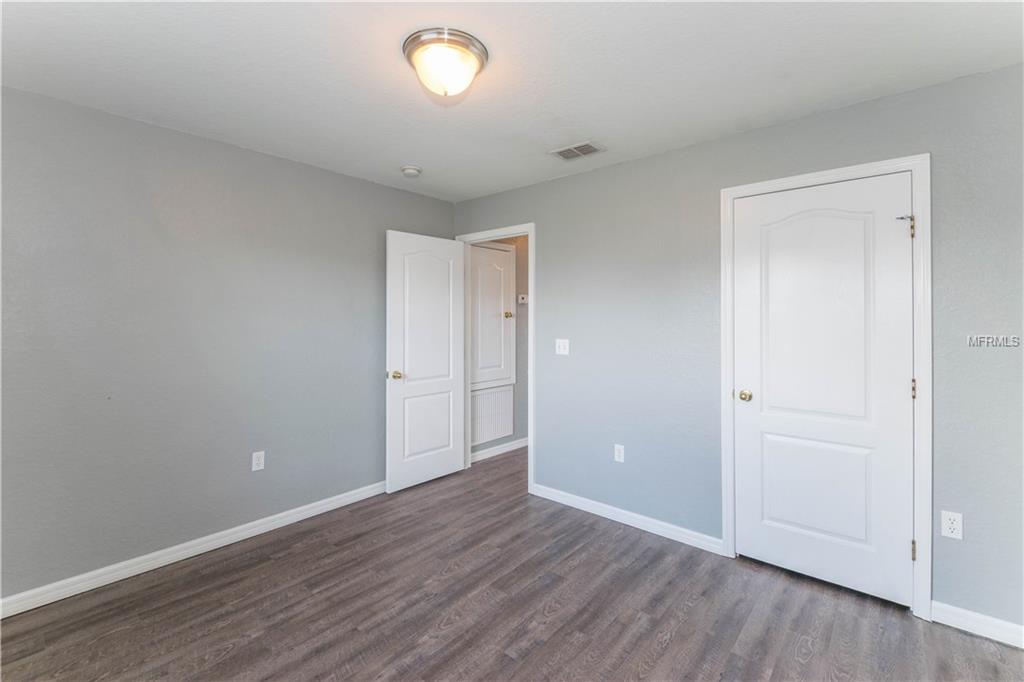 492 TERRANOVA STREET, WINTER HAVEN, Florida 33884, 4 Bedrooms Bedrooms, 7 Rooms Rooms,2 BathroomsBathrooms,Residential,For sale,TERRANOVA,P4718946