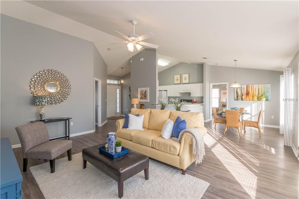 492 TERRANOVA STREET, WINTER HAVEN, Florida 33884, 4 Bedrooms Bedrooms, 7 Rooms Rooms,2 BathroomsBathrooms,Residential,For sale,TERRANOVA,P4718946