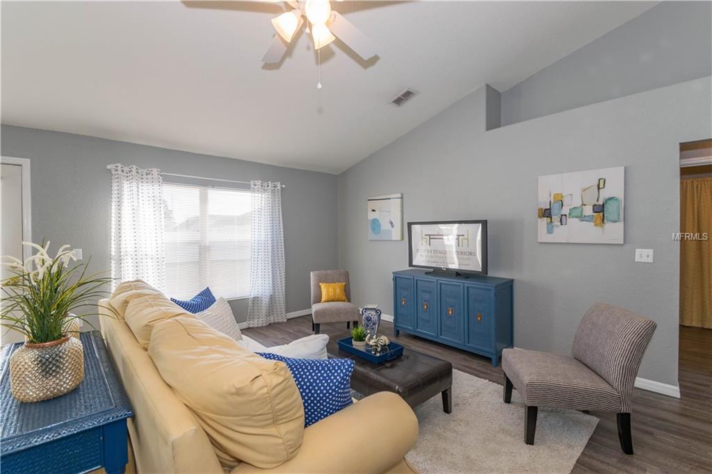 492 TERRANOVA STREET, WINTER HAVEN, Florida 33884, 4 Bedrooms Bedrooms, 7 Rooms Rooms,2 BathroomsBathrooms,Residential,For sale,TERRANOVA,P4718946