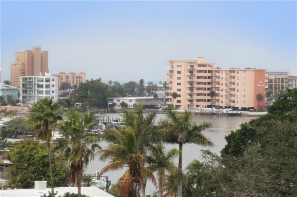 10355 PARADISE BOULEVARD, TREASURE ISLAND, Florida 33706, 2 Bedrooms Bedrooms, 3 Rooms Rooms,2 BathroomsBathrooms,Residential,For sale,PARADISE,U7847303