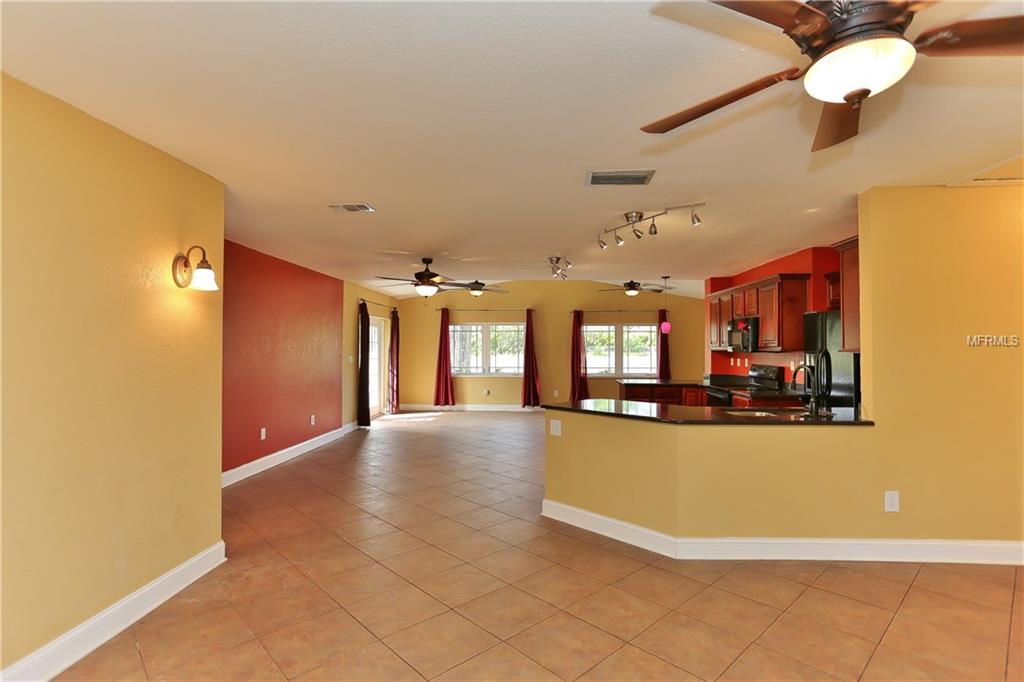 8888 95TH STREET, SEMINOLE, Florida 33777, 3 Bedrooms Bedrooms, 6 Rooms Rooms,2 BathroomsBathrooms,Residential,For sale,95TH,U7847469