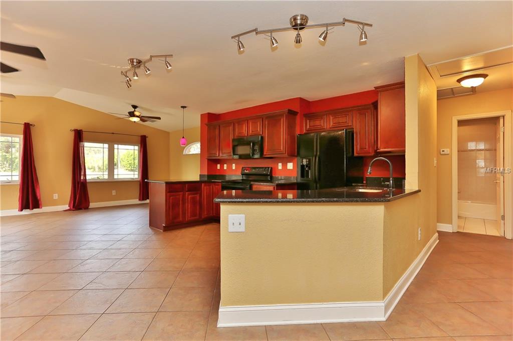 8888 95TH STREET, SEMINOLE, Florida 33777, 3 Bedrooms Bedrooms, 6 Rooms Rooms,2 BathroomsBathrooms,Residential,For sale,95TH,U7847469