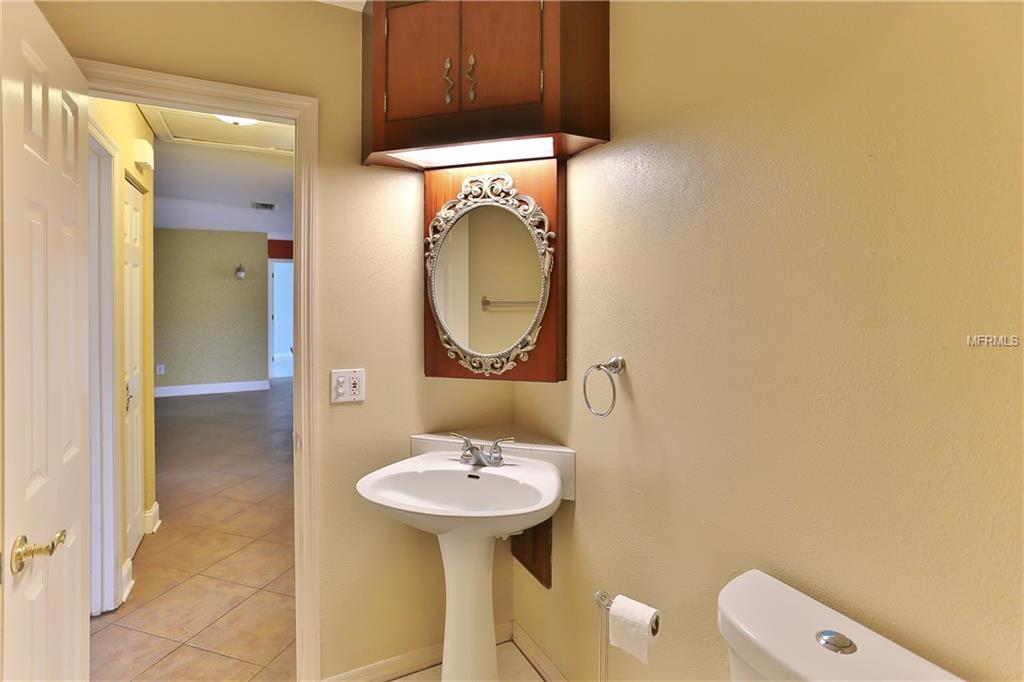 8888 95TH STREET, SEMINOLE, Florida 33777, 3 Bedrooms Bedrooms, 6 Rooms Rooms,2 BathroomsBathrooms,Residential,For sale,95TH,U7847469