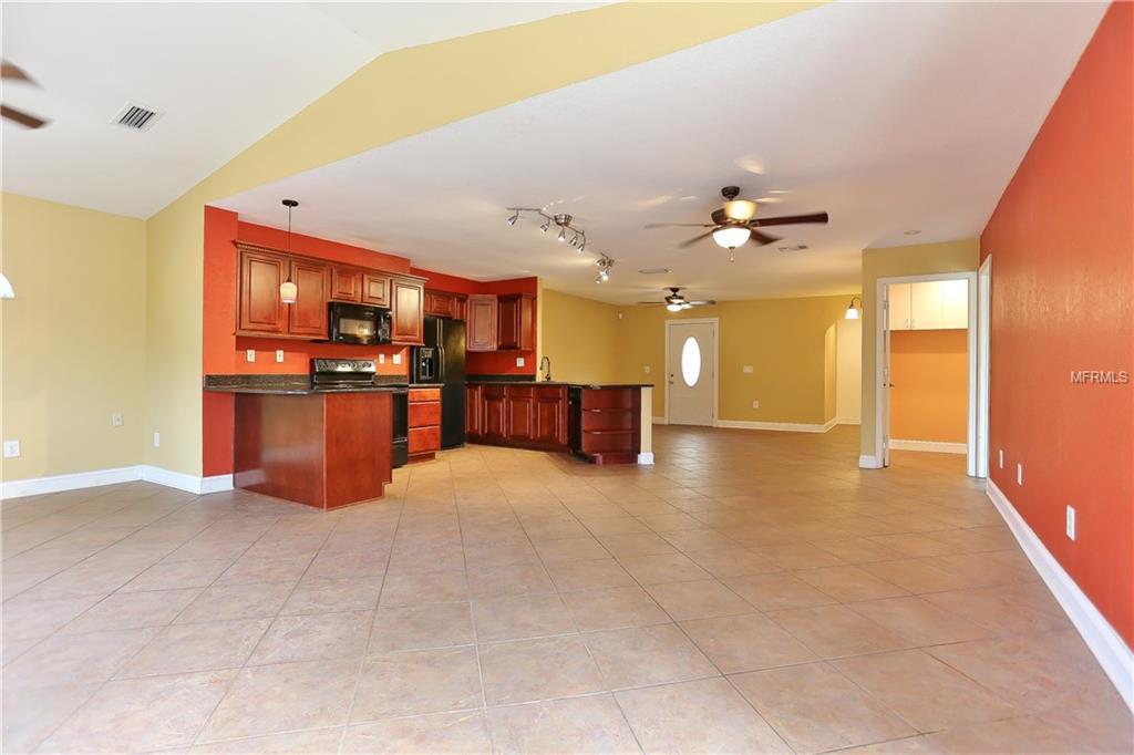 8888 95TH STREET, SEMINOLE, Florida 33777, 3 Bedrooms Bedrooms, 6 Rooms Rooms,2 BathroomsBathrooms,Residential,For sale,95TH,U7847469