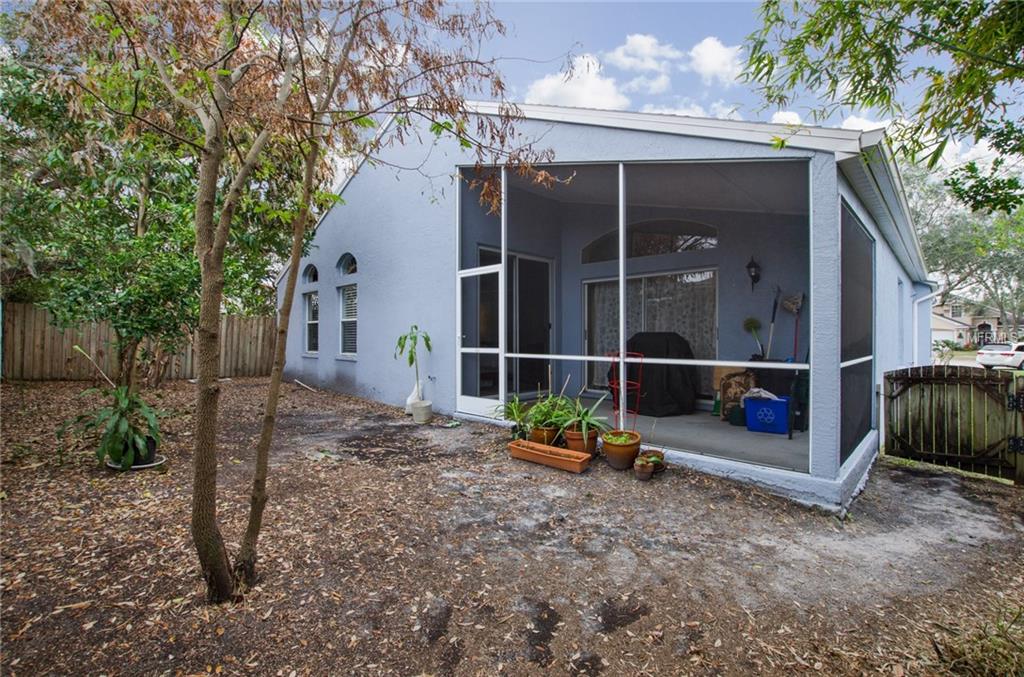 8515 PRINGLE WAY, TAMPA, Florida 33635, 4 Bedrooms Bedrooms, 8 Rooms Rooms,2 BathroomsBathrooms,Residential,For sale,PRINGLE,T2928582