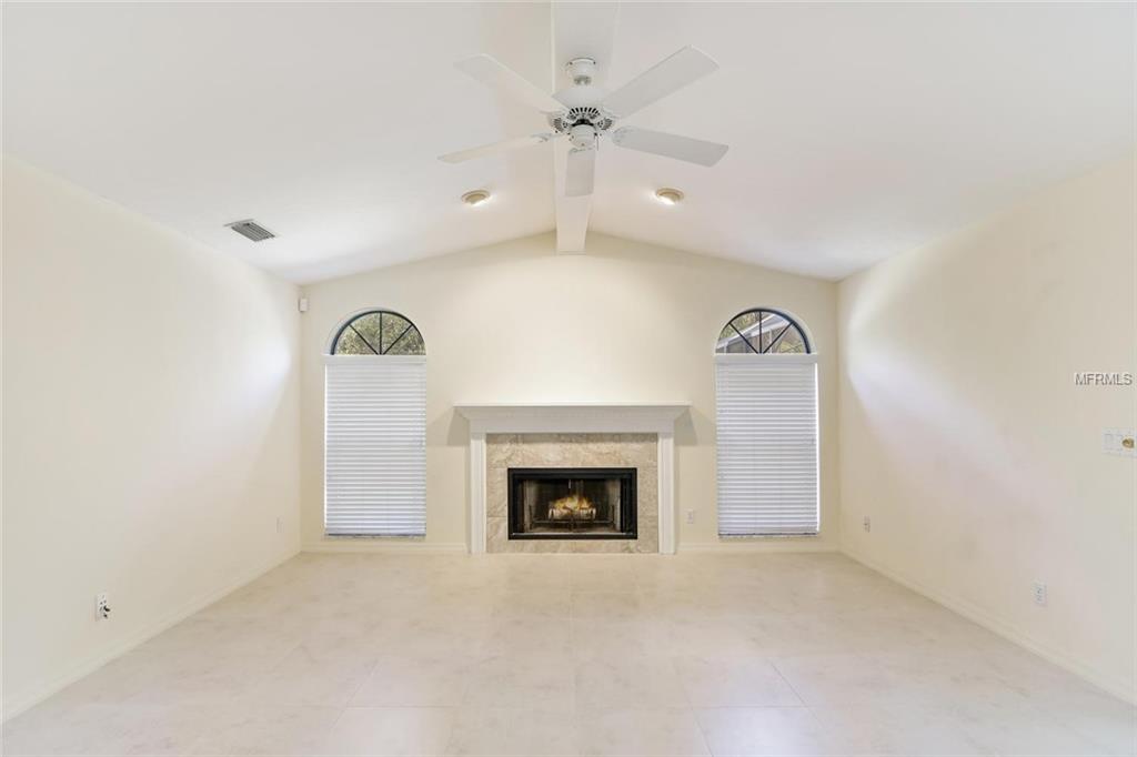 3517 WILDERNESS BOULEVARD W, PARRISH, Florida 34219, 3 Bedrooms Bedrooms, 8 Rooms Rooms,2 BathroomsBathrooms,Residential,For sale,WILDERNESS,A4165649