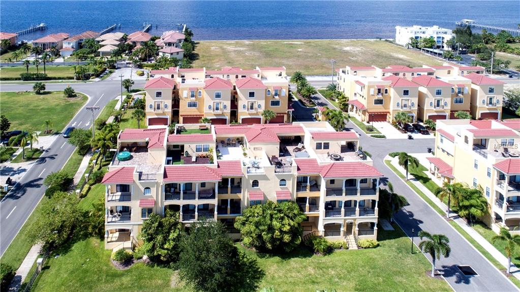 6413 MAYRA SHORES LANE, APOLLO BEACH, Florida 33572, 3 Bedrooms Bedrooms, 13 Rooms Rooms,3 BathroomsBathrooms,Residential,For sale,MAYRA SHORES,T2905422