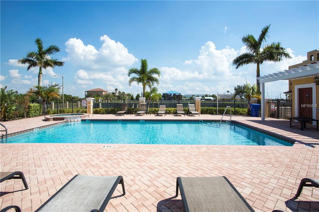 6413 MAYRA SHORES LANE, APOLLO BEACH, Florida 33572, 3 Bedrooms Bedrooms, 13 Rooms Rooms,3 BathroomsBathrooms,Residential,For sale,MAYRA SHORES,T2905422