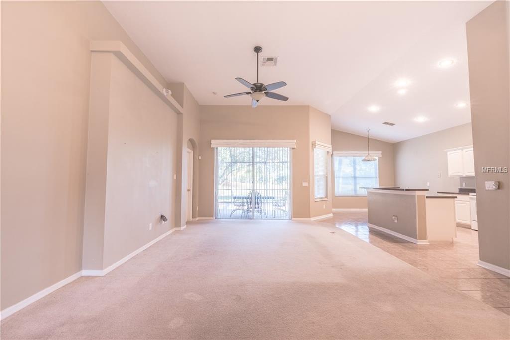 221 WESTMORELAND CIRCLE, KISSIMMEE, Florida 34744, 4 Bedrooms Bedrooms, 4 Rooms Rooms,2 BathroomsBathrooms,Residential,For sale,WESTMORELAND,O5548109