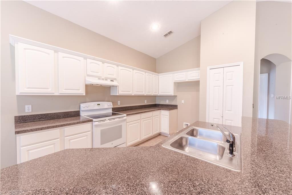 221 WESTMORELAND CIRCLE, KISSIMMEE, Florida 34744, 4 Bedrooms Bedrooms, 4 Rooms Rooms,2 BathroomsBathrooms,Residential,For sale,WESTMORELAND,O5548109