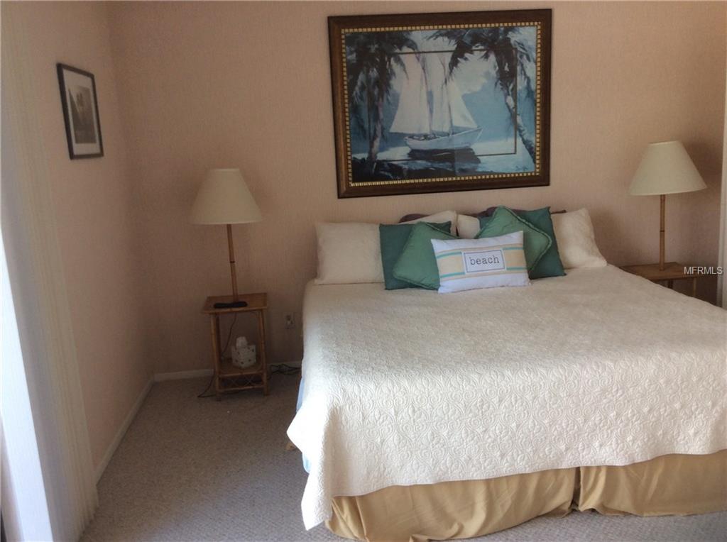 490 N SHORE ROAD, LONGBOAT KEY, Florida 34228, 2 Bedrooms Bedrooms, 8 Rooms Rooms,2 BathroomsBathrooms,Residential,For sale,SHORE,A4203426