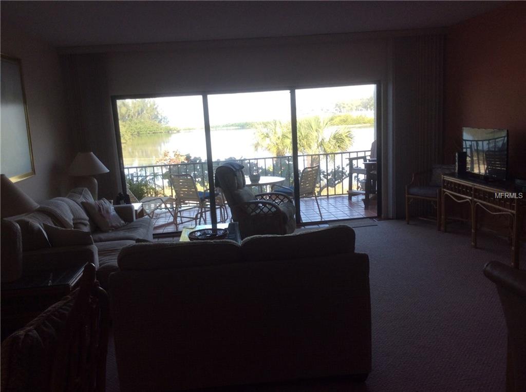 490 N SHORE ROAD, LONGBOAT KEY, Florida 34228, 2 Bedrooms Bedrooms, 8 Rooms Rooms,2 BathroomsBathrooms,Residential,For sale,SHORE,A4203426