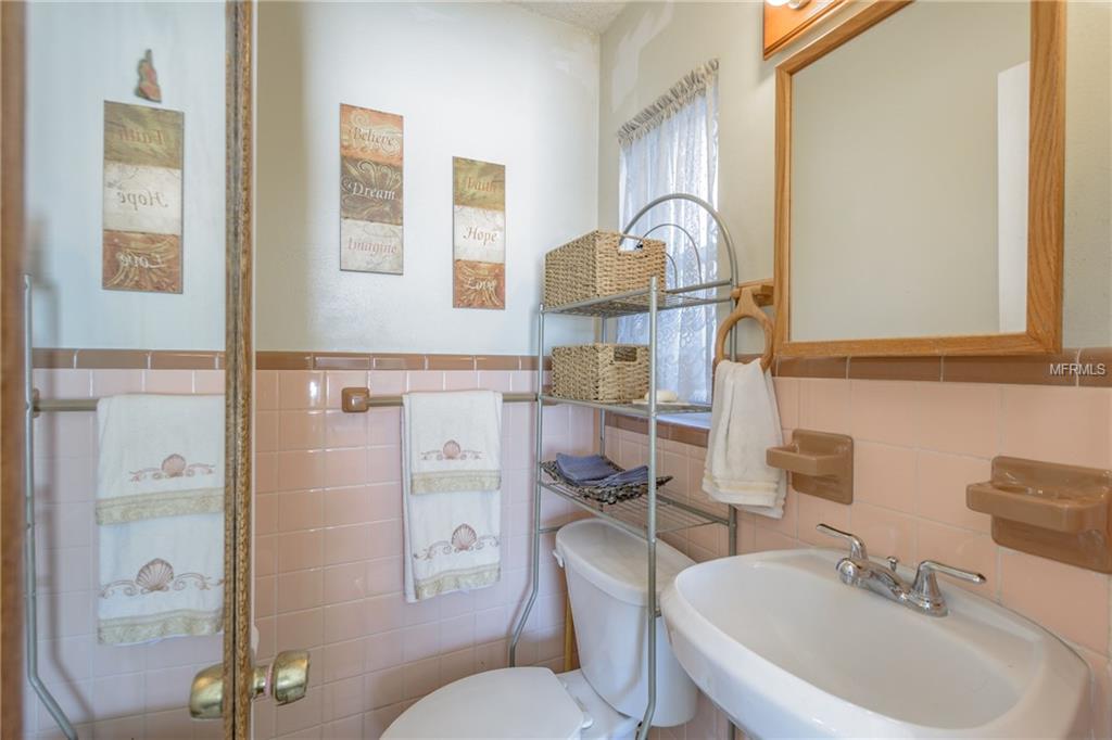 1802 BAYOU GRANDE BOULEVARD NE, SAINT PETERSBURG, Florida 33703, 3 Bedrooms Bedrooms, 6 Rooms Rooms,1 BathroomBathrooms,Residential,For sale,BAYOU GRANDE,U7841692