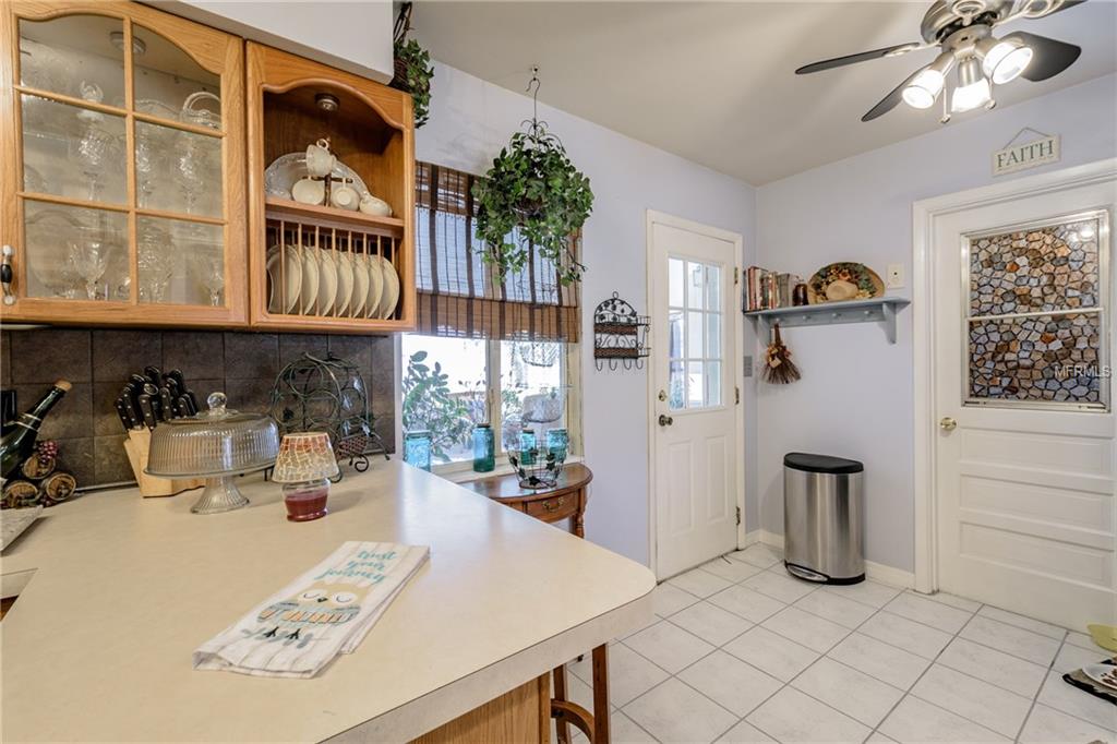 1802 BAYOU GRANDE BOULEVARD NE, SAINT PETERSBURG, Florida 33703, 3 Bedrooms Bedrooms, 6 Rooms Rooms,1 BathroomBathrooms,Residential,For sale,BAYOU GRANDE,U7841692