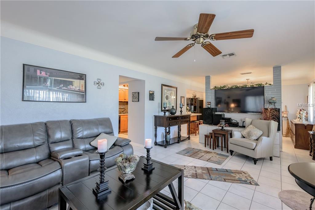 1802 BAYOU GRANDE BOULEVARD NE, SAINT PETERSBURG, Florida 33703, 3 Bedrooms Bedrooms, 6 Rooms Rooms,1 BathroomBathrooms,Residential,For sale,BAYOU GRANDE,U7841692