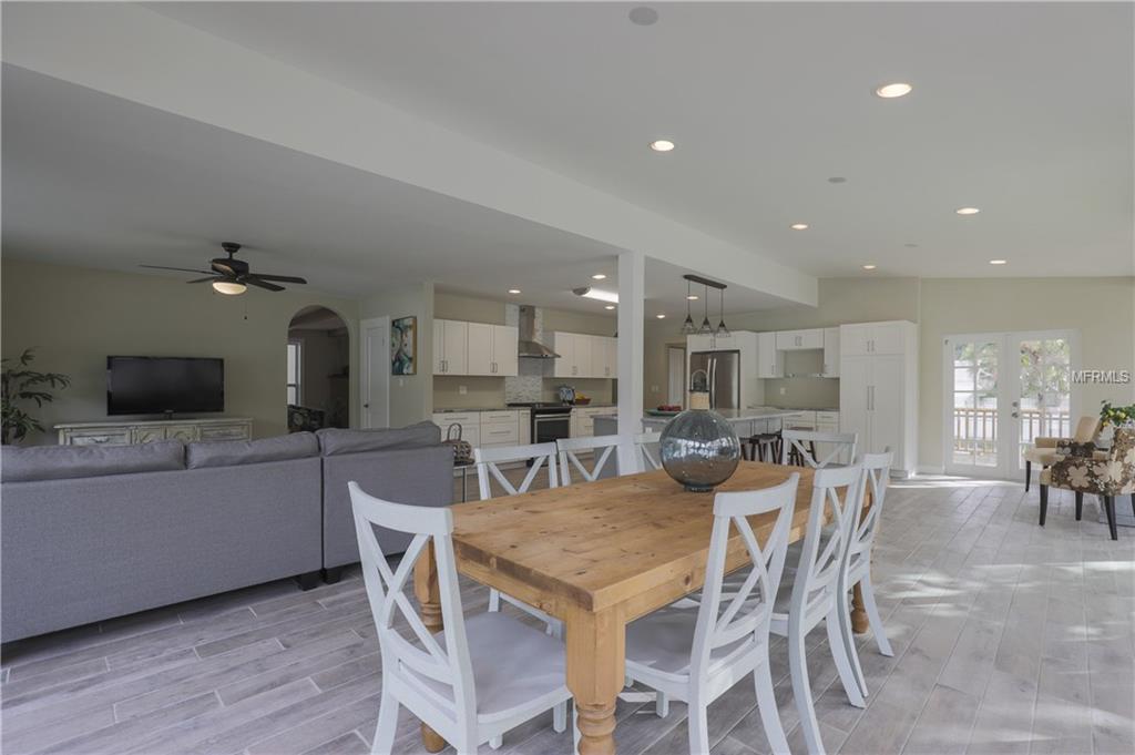 3010 6TH AVENUE N, ST PETERSBURG, Florida 33713, 3 Bedrooms Bedrooms, 4 Rooms Rooms,4 BathroomsBathrooms,Residential,For sale,6TH,U7842618