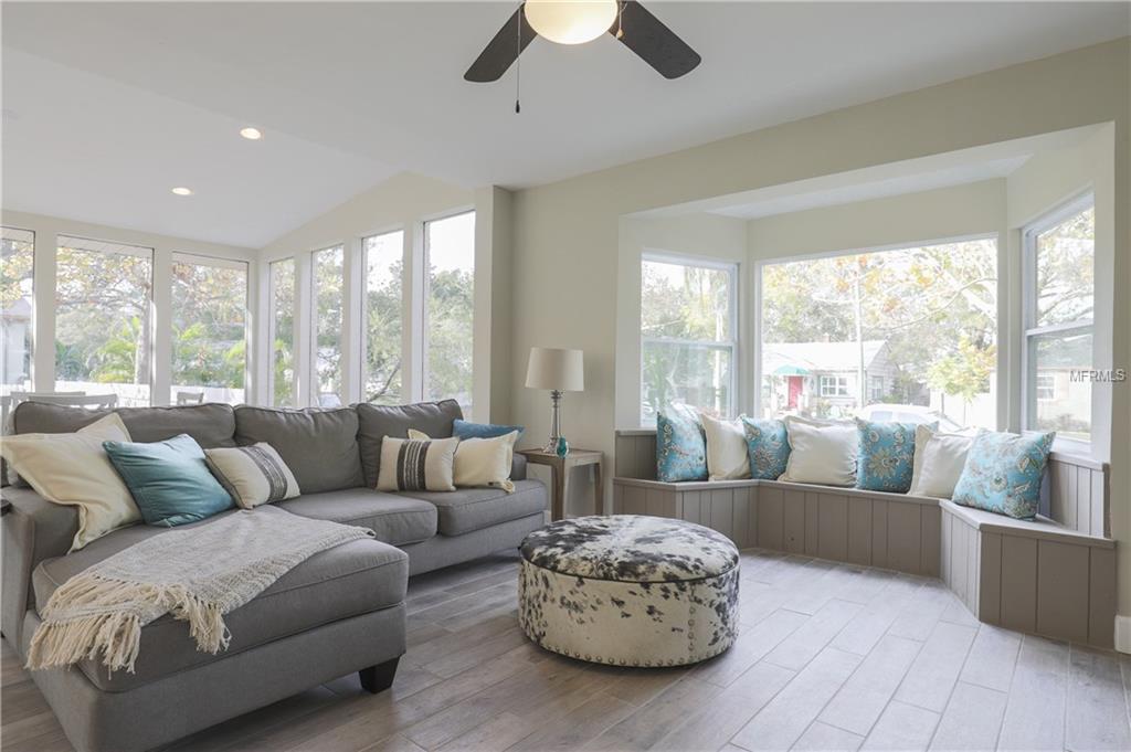 3010 6TH AVENUE N, ST PETERSBURG, Florida 33713, 3 Bedrooms Bedrooms, 4 Rooms Rooms,4 BathroomsBathrooms,Residential,For sale,6TH,U7842618