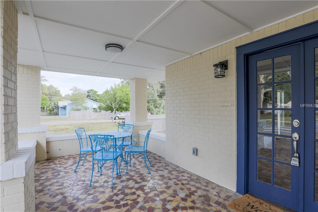 3010 6TH AVENUE N, ST PETERSBURG, Florida 33713, 3 Bedrooms Bedrooms, 4 Rooms Rooms,4 BathroomsBathrooms,Residential,For sale,6TH,U7842618